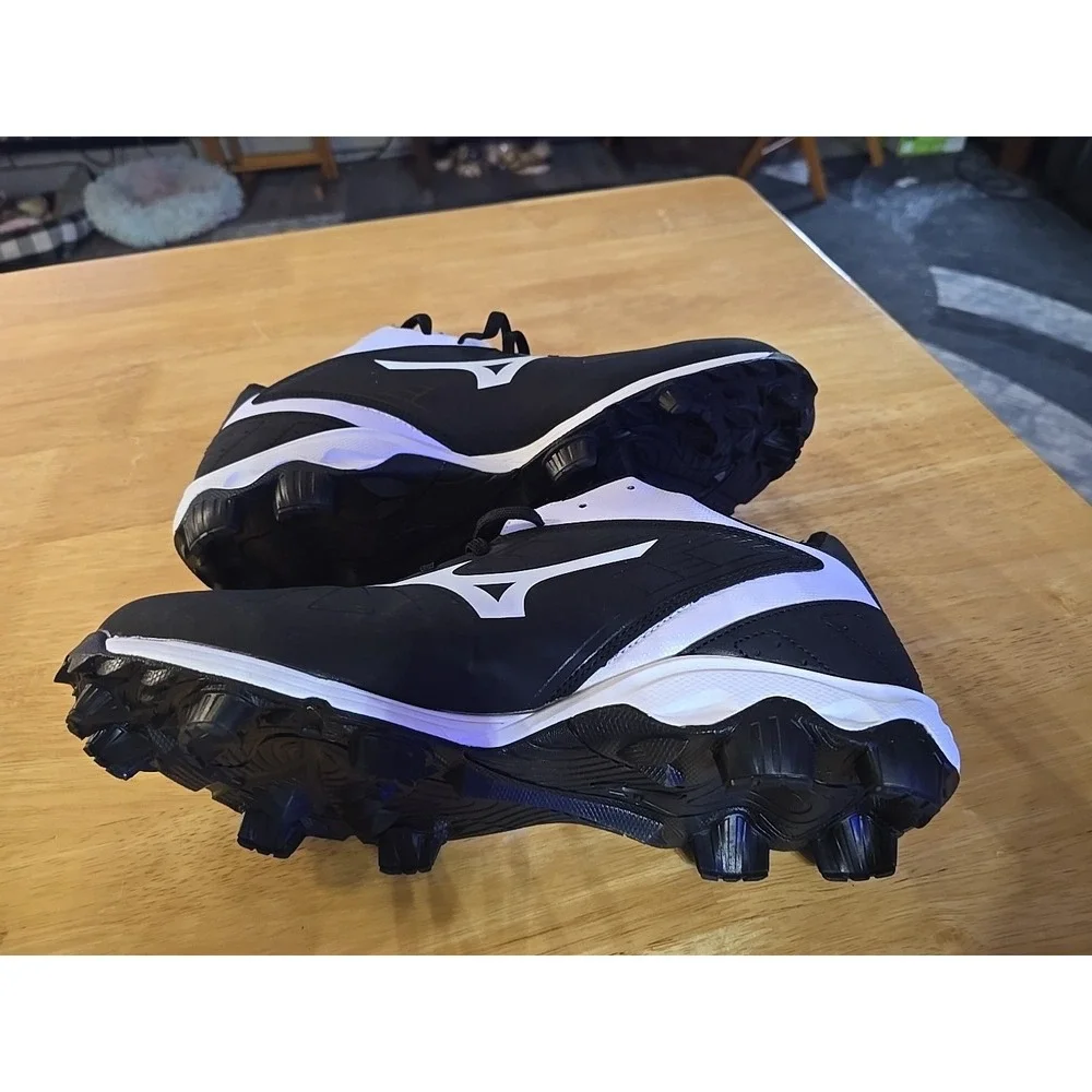 SIZE 12 Mizuno Men's 9 Spike ADV Erupt 3‎ Multi-Sport Mid-Cut Cleats Black/White
